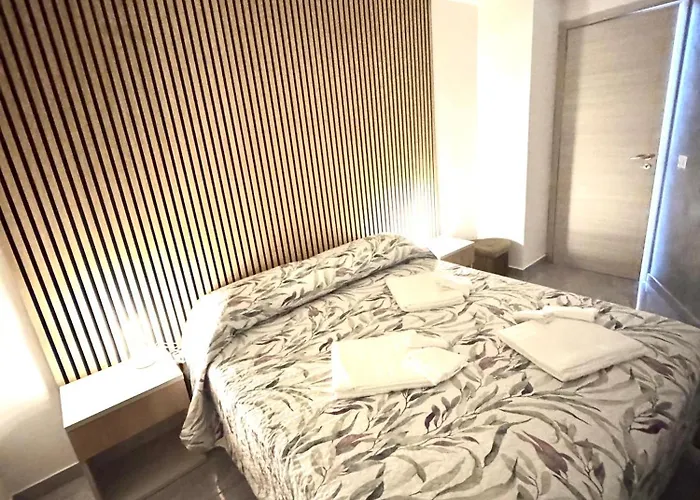 Ali Apartments
